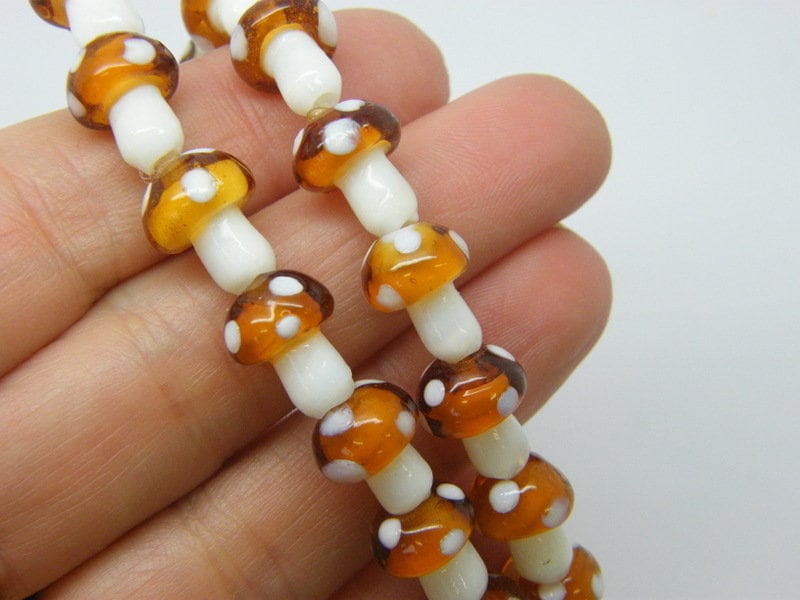 22 Mushroom beads brown and white glass L
