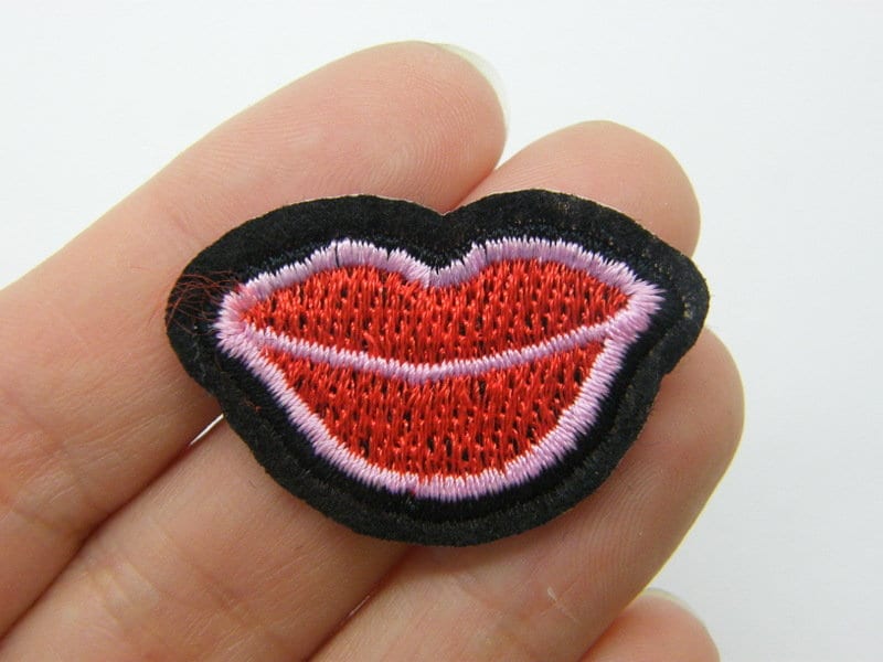 6 Lips kiss mouth embellishment patches red black material P116