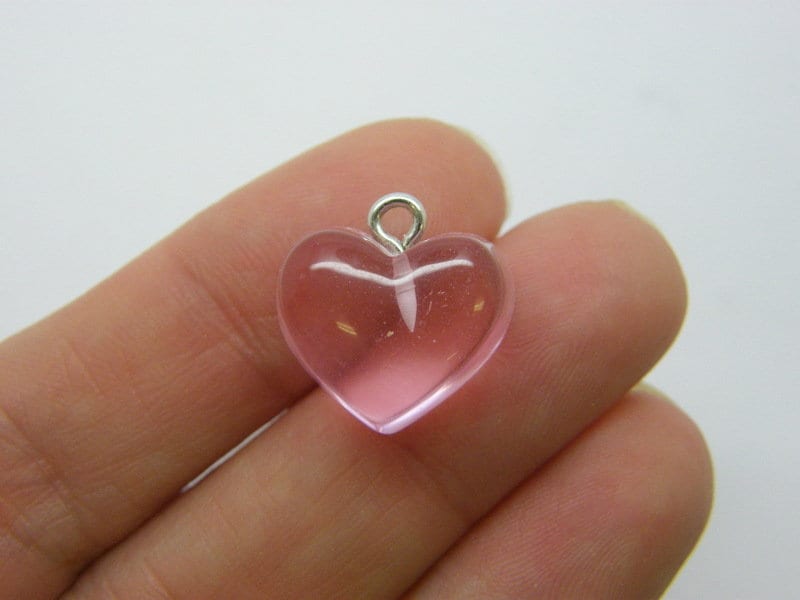 10 Heart charms imitation jelly pink resin H322