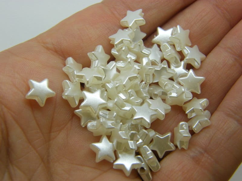 200 Star beads silvery pearl acrylic AB830
