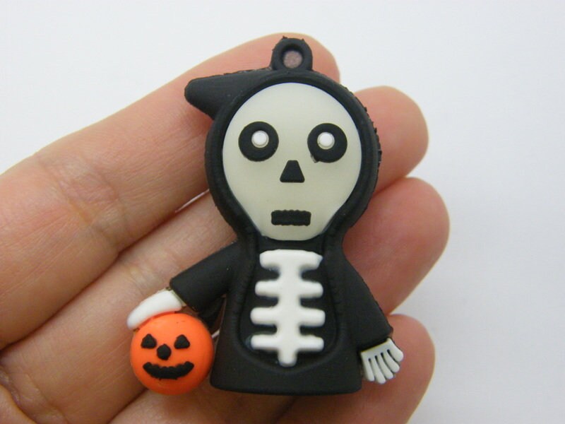 4 Skeleton pumpkin Halloween pendants PVC plastic HC
