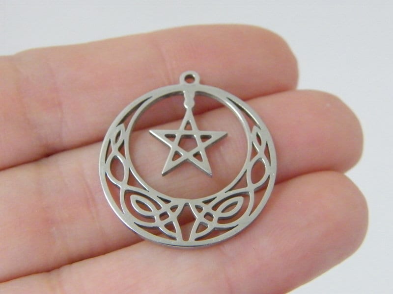 1 Pentagram knot pattern pendant silver stainless steel HC1034