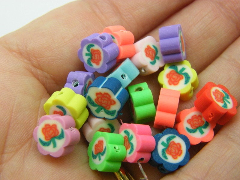 30 Flower rose beads random mixed polymer clay F304 - SALE 50% OFF