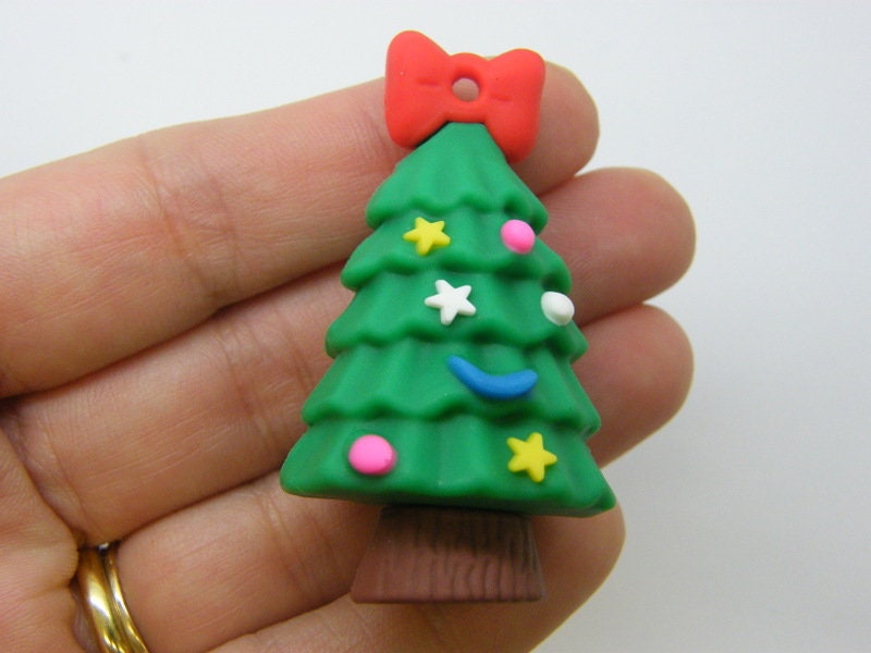 2 Christmas tree pendants PVC plastic 11