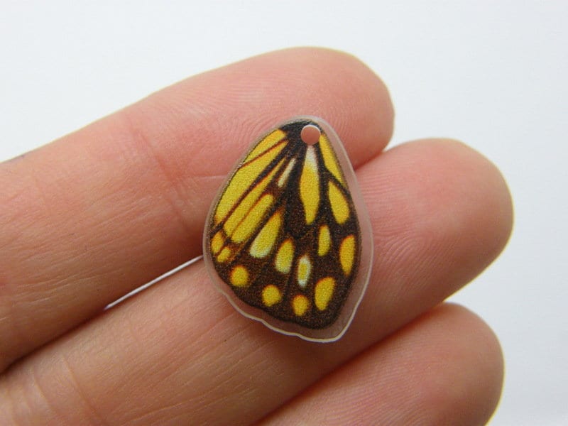 8 Butterfly insect wing charms acrylic A1433