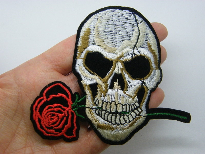 2 Skull rose patches embroidered fabric HC