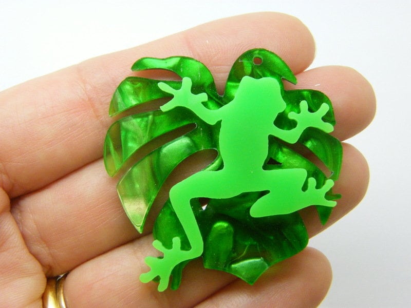 2 Frog leaf pendants green acrylic A926