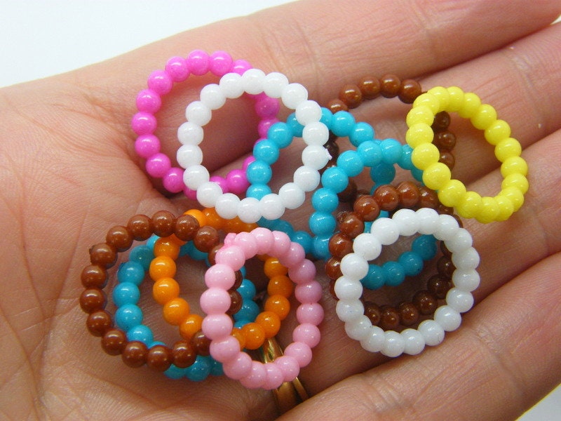 50 Beads circle ring random mixed acrylic BB604 - SALE 50% OFF