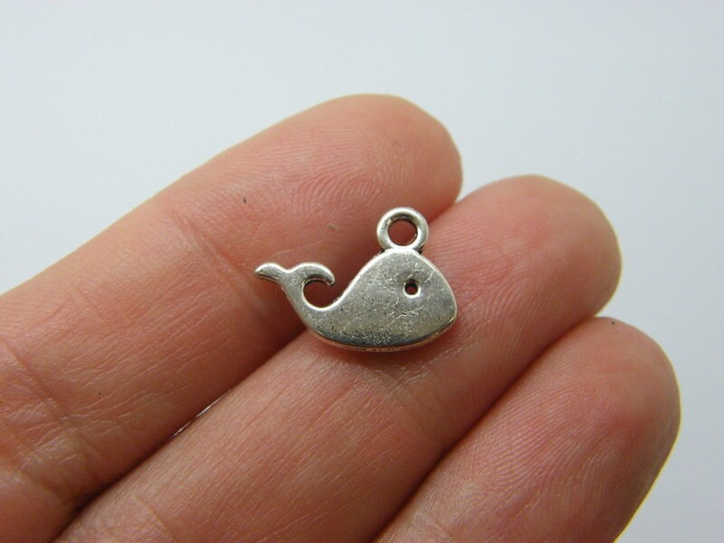 12 Whale charms antique silver tone FF457