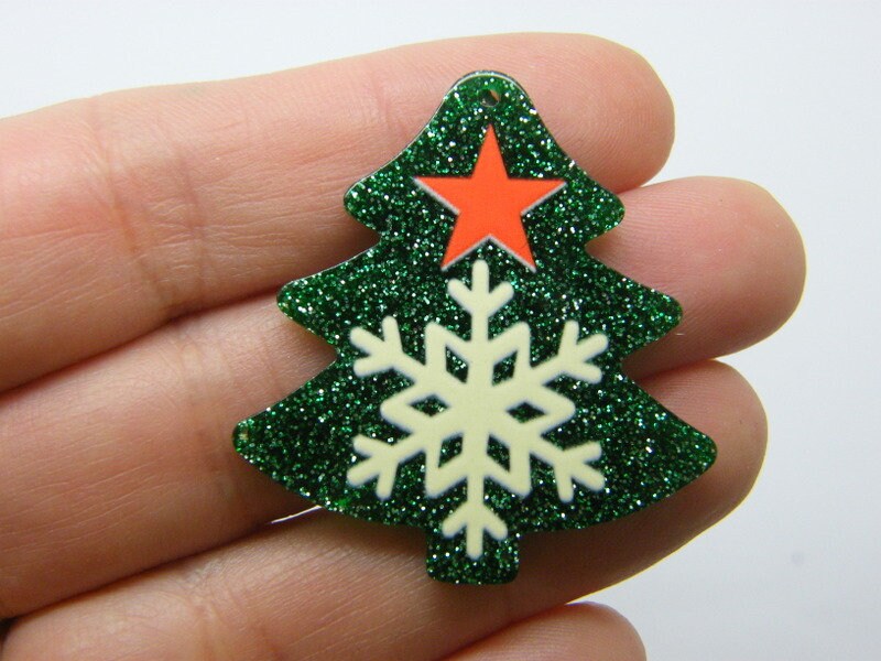 4 Christmas tree snowflake pendants green acrylic CT423