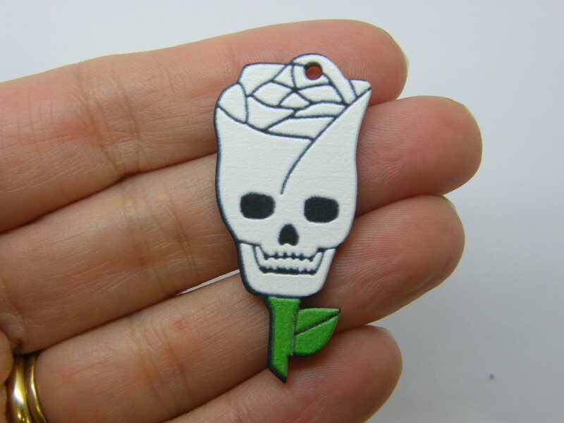 8 Rose skull  pendants black white green acrylic HC1086