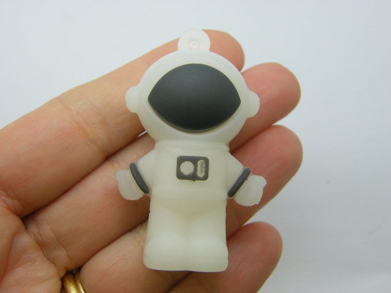 4 Astronaut pendants white black PVC plastic P