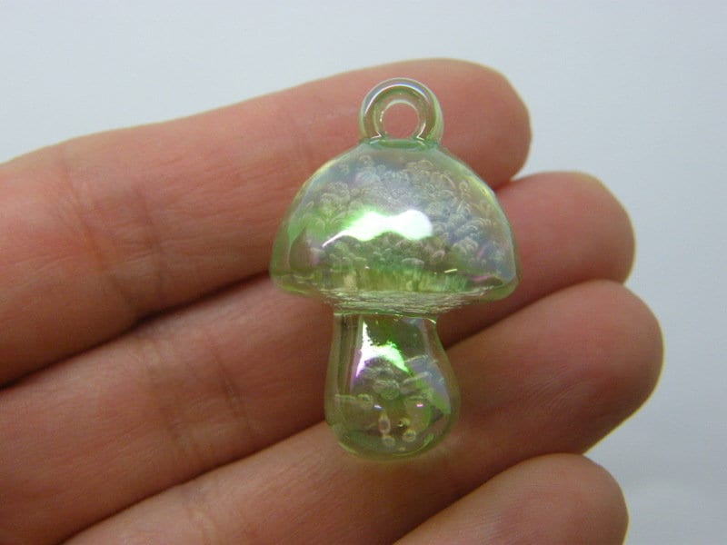 2 Mushroom pendants green bubble acrylic L 01