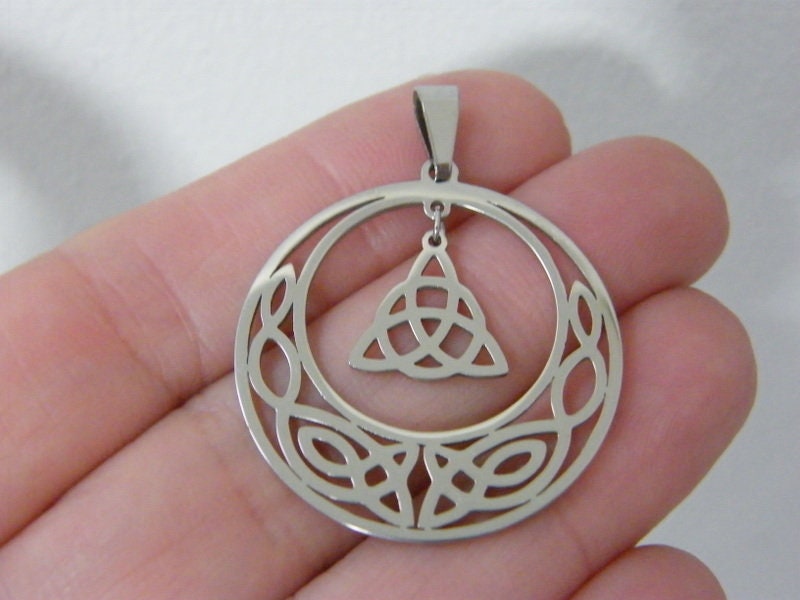 1 Celtic knot dangle pendant silver tone stainless steel R173