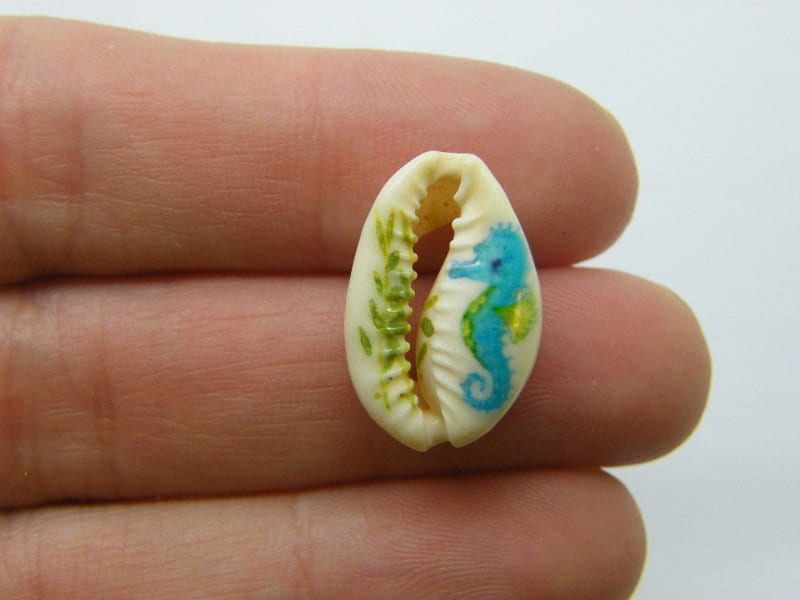 8 Seahorse sea scenery printed cowrie shell embellishments FF696