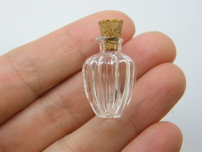 1 Bottle cork clear glass miniature M76
