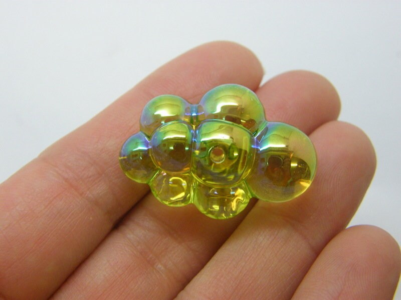 4 Cloud beads green AB acrylic S393