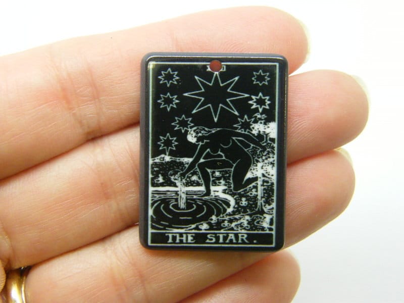 2 The  star tarot reading card pendants black white acrylic HC551