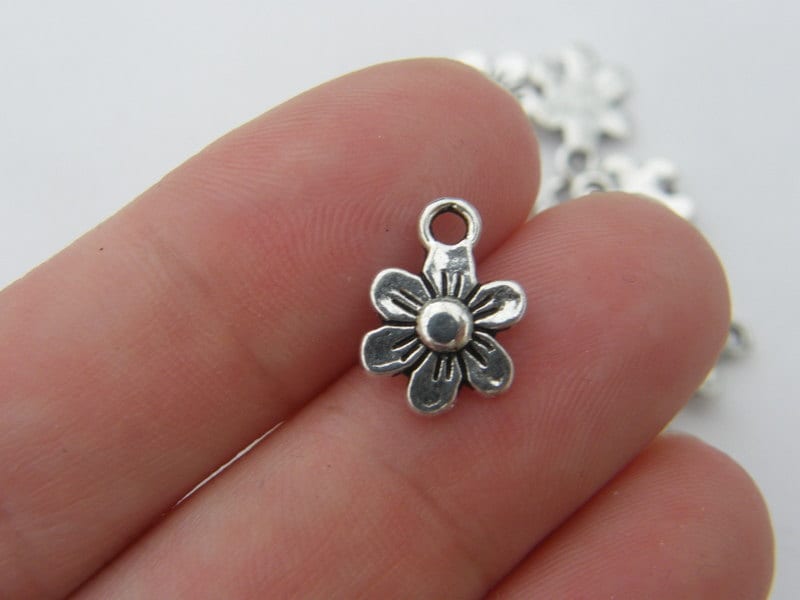 14 Flower charms antique silver tone F5