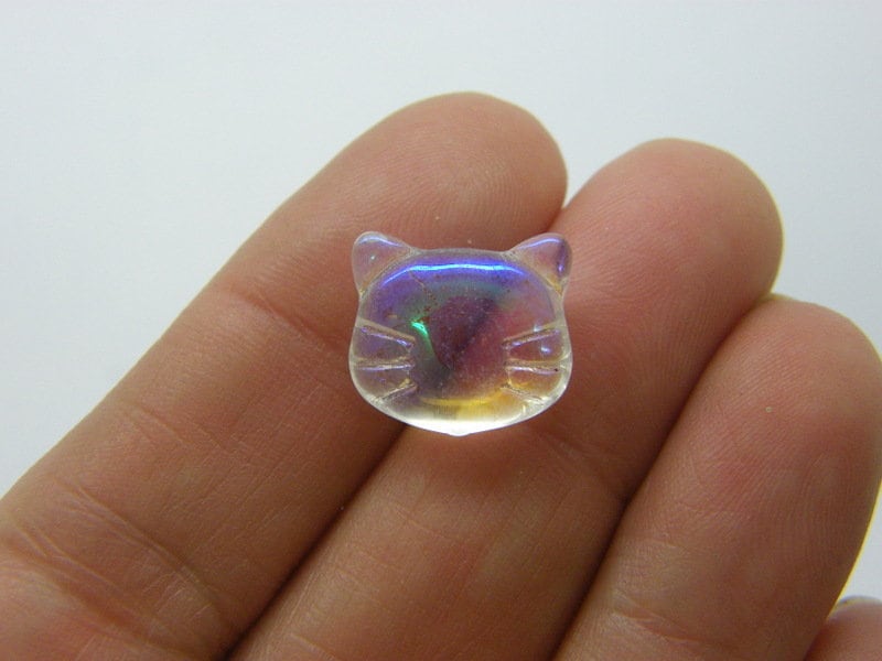 10 Cat face bead clear AB glass A618