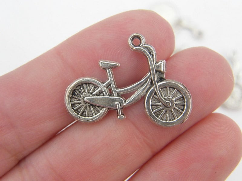 6 Bicycle charms antique silver tone TT2