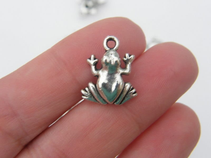 8 Frog charms antique silver tone A63
