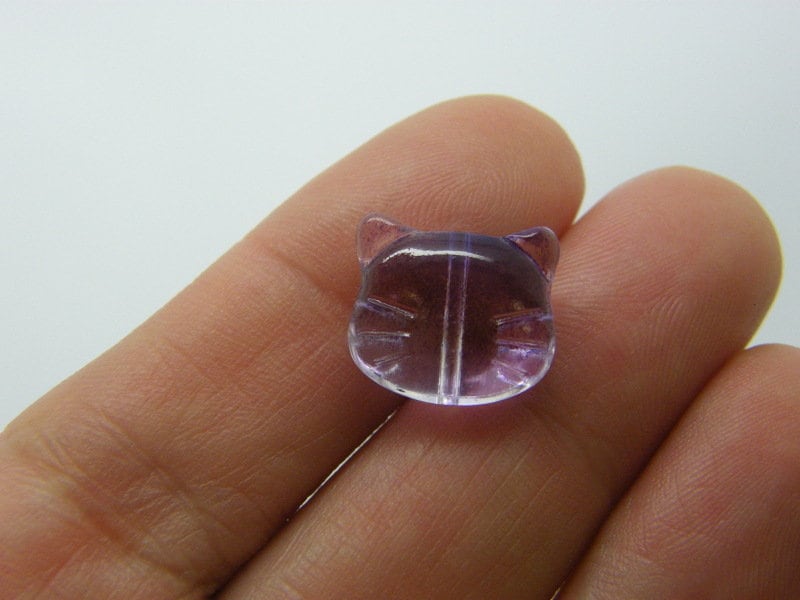 10 Cat face bead purple glass A682
