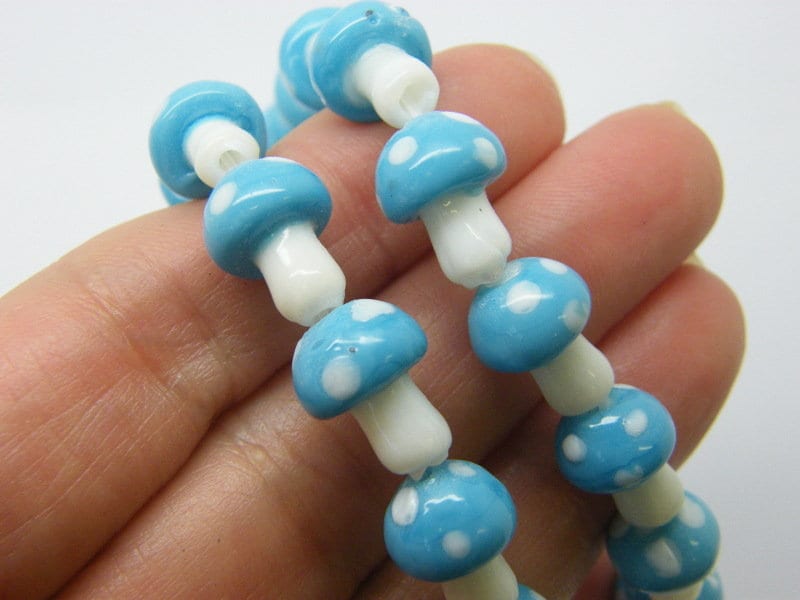 22 Mushroom beads blue and white glass L 22A