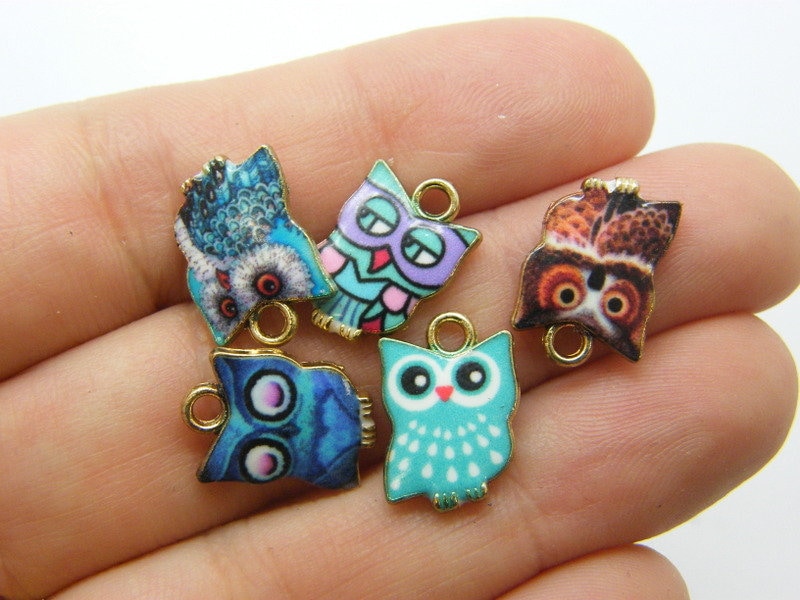 4 Owl charms gold and random mixed tone B78
