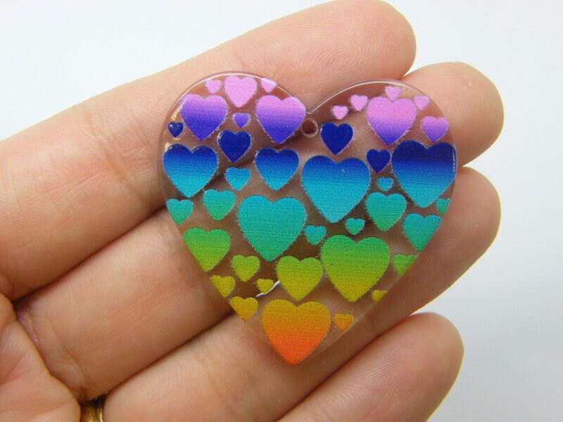 4 Rainbow hearts pendants acrylic H105