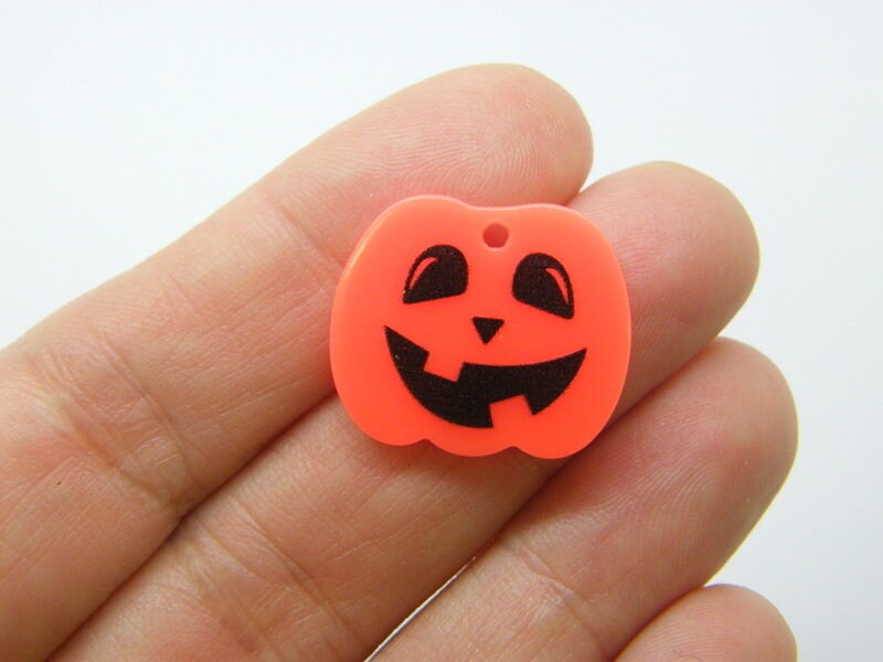 4 Pumpkin Jack o lantern Halloween pendants orange black acrylic HC1174