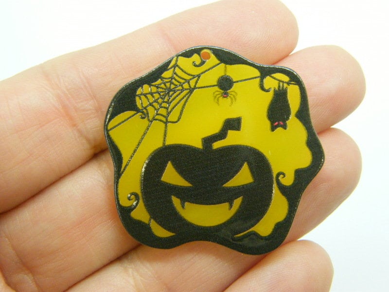 4 Pumpkin Jack o lantern Halloween pendants black yellow acrylic HC1201