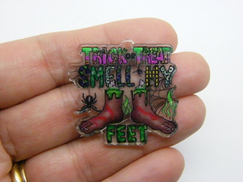 2 Trick or treat smelly feet pendants Halloween acrylic HC1258