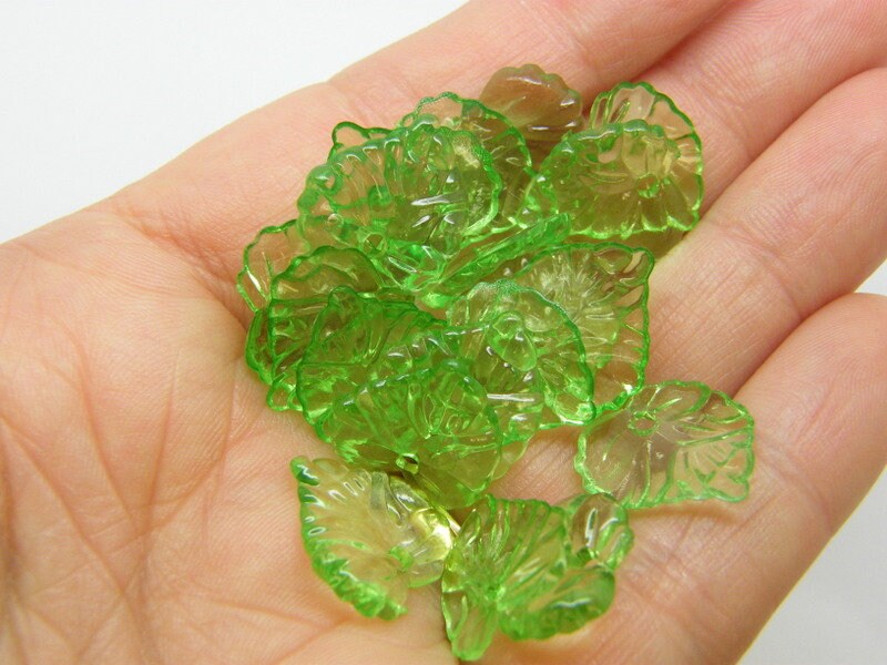 100 Green transparent acrylic plastic leaf charms L200 - SALE 50% OFF