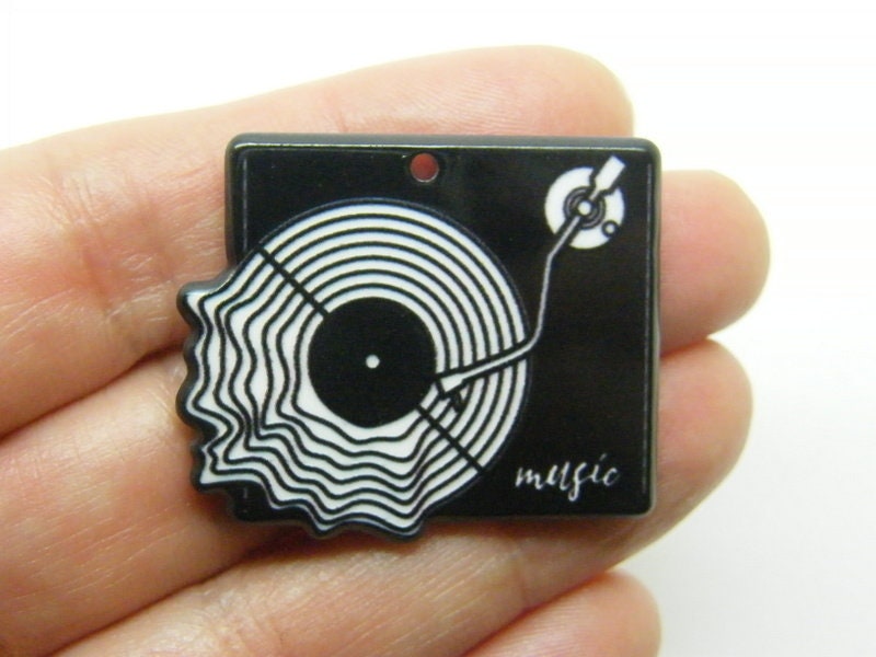2 Record player music pendants black white acrylic MN21