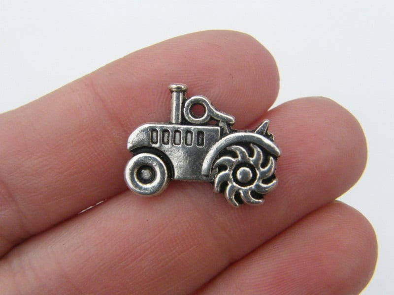 8 Tractor charms antique silver tone TT3