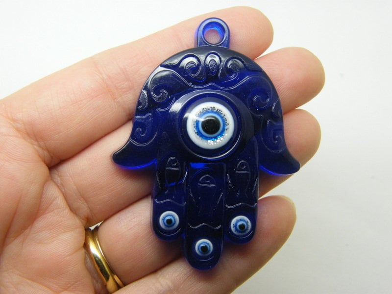 1 Fatima hand evil eye pendant blue resin I50