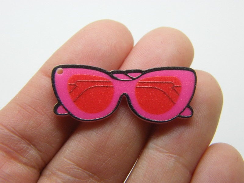 4 Sunglasses pendants white pink black acrylic P