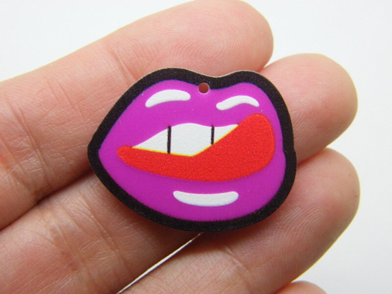 8 Lips kiss lick mouth pendants white pink black acrylic P288