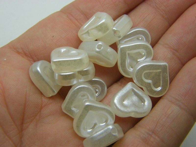 50 Heart bead silvery imitation pearl acrylic BB534