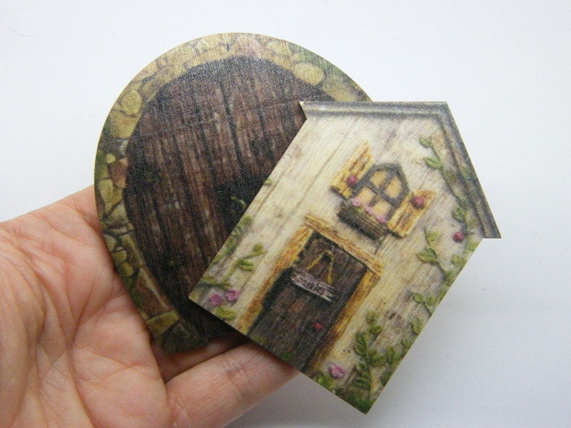 2 Fairy door embellishments printed wood P 01 02