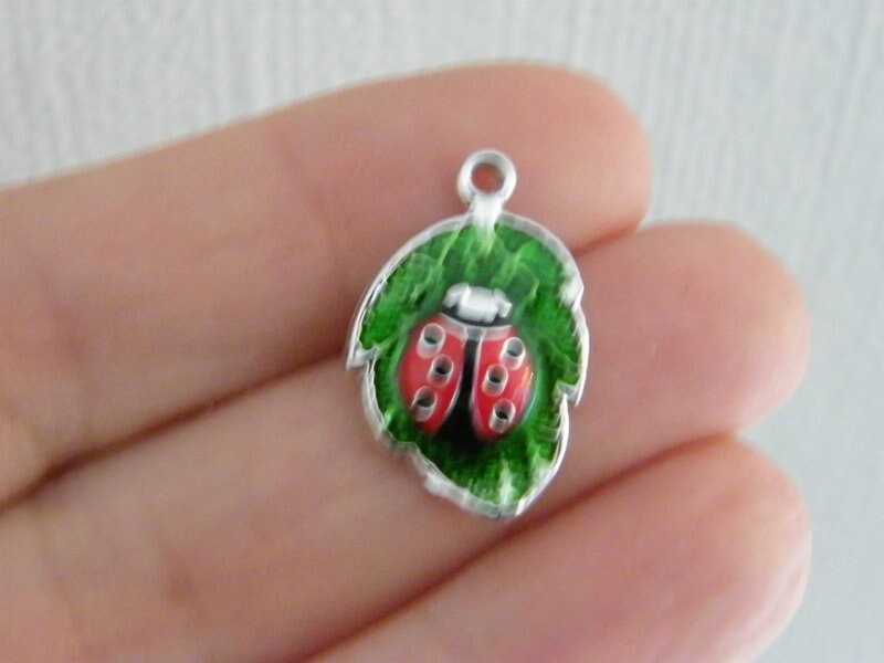 6 Ladybug leaf charms green red silver tone A1229