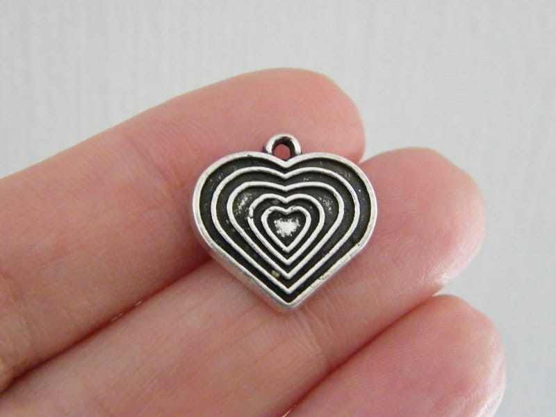 10 Heart charms antique silver tone H228