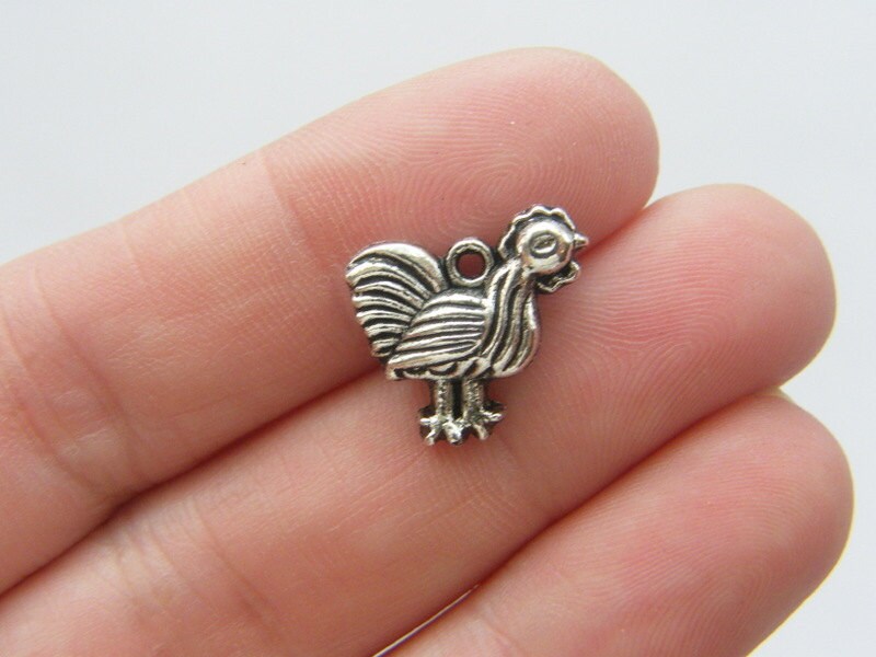 12 Chicken charms antique silver tone B88