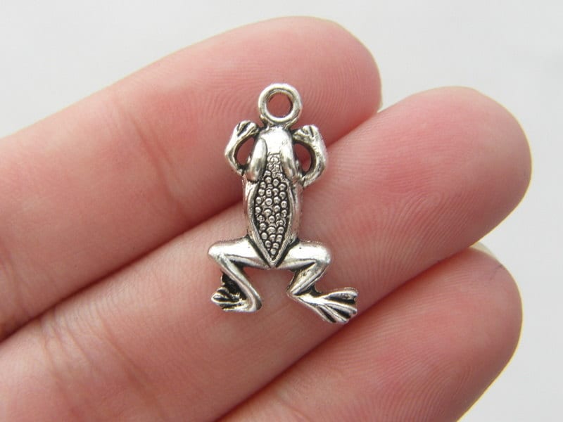 BULK 50 Frog charms antique silver tone A65