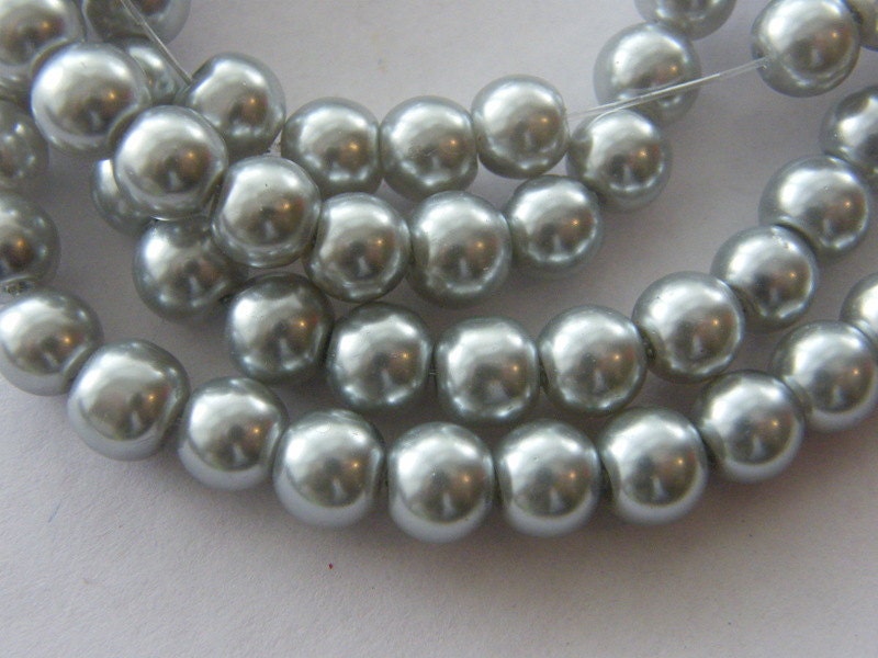 100 Silver imitation pearl glass beads 8mm B48 - SALE 50% OFF