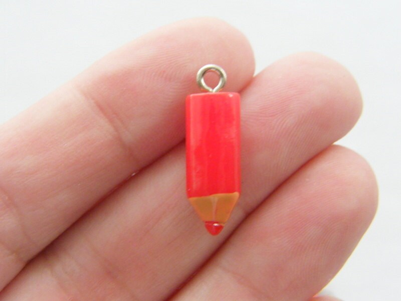 8 Red pencil charms resin P486