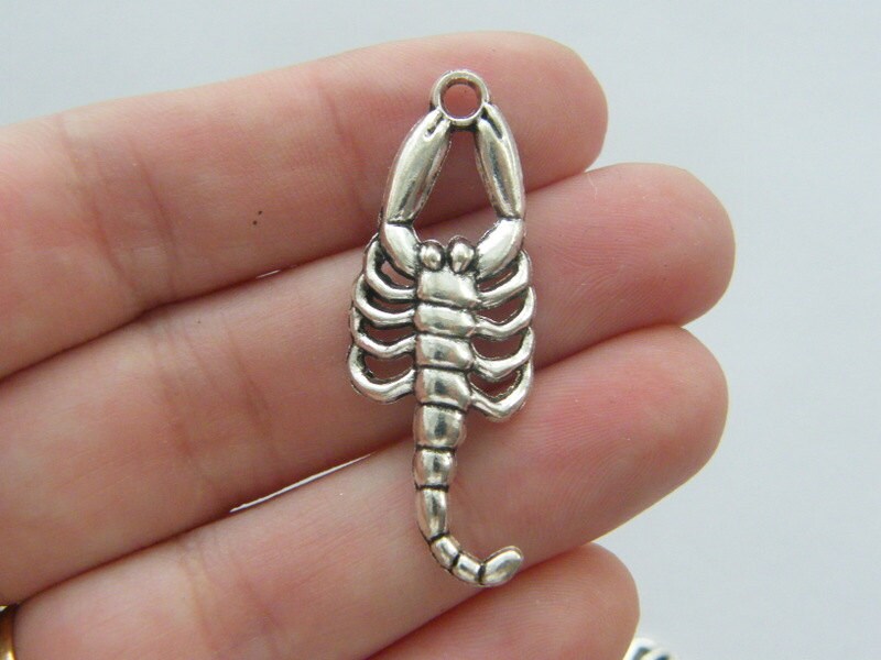 8 Scorpion pendants antique silver tone A959