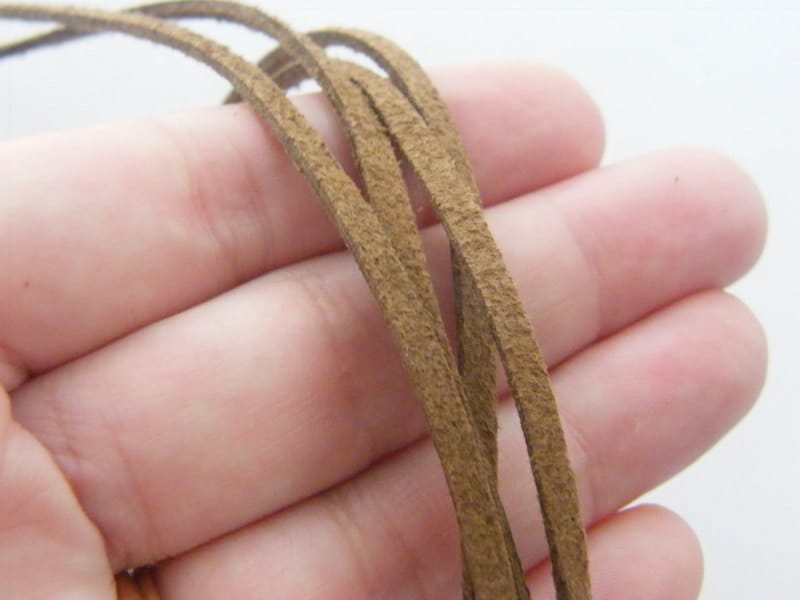 10 Brown leather suede necklaces 500 x 3mm