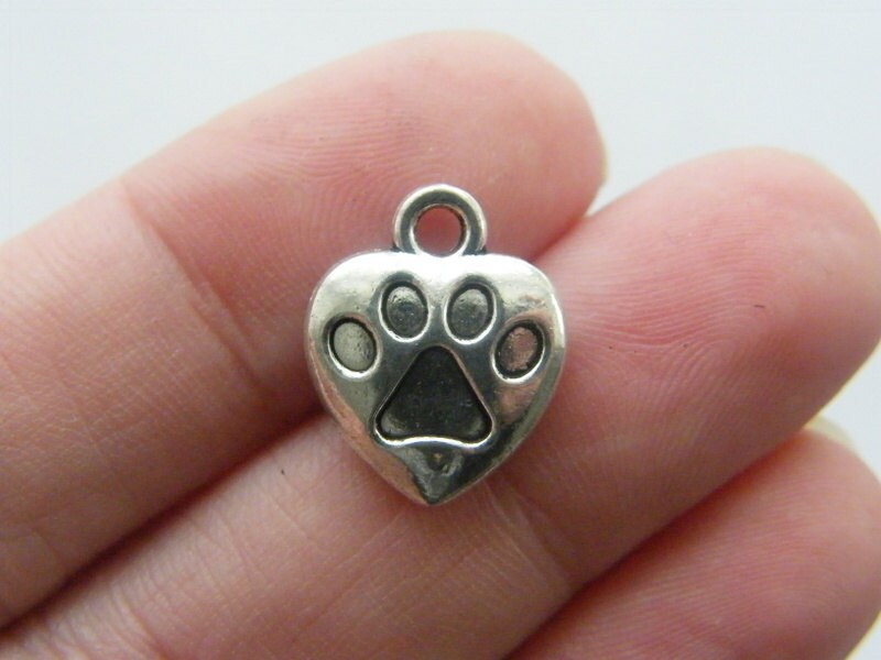 6 Heart with paw prints charms antique silver tone A462